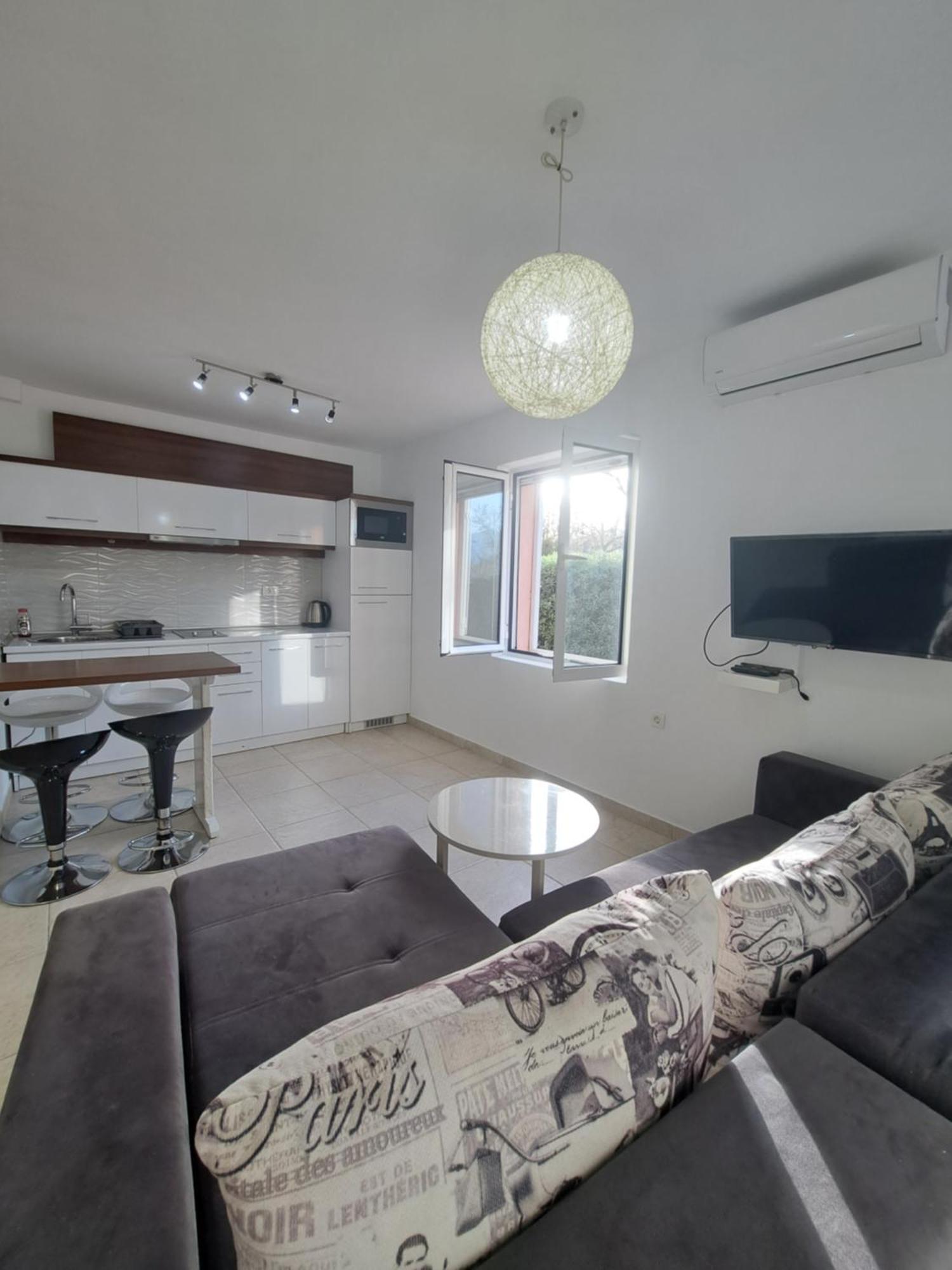 Paunovic Apartment *